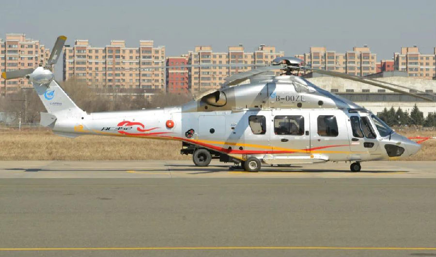 AC352直升機此次計劃在建三江濕地機場進行約37個小時的試飛，完成發動機安裝損失試飛科目剩余的懸停、爬升等25個任務單，采集發動機在不同狀態下的工作數據，為后續EECU（發動機控制單元）軟件凍結， 發動機各參數與直升機匹配提供數據支撐。