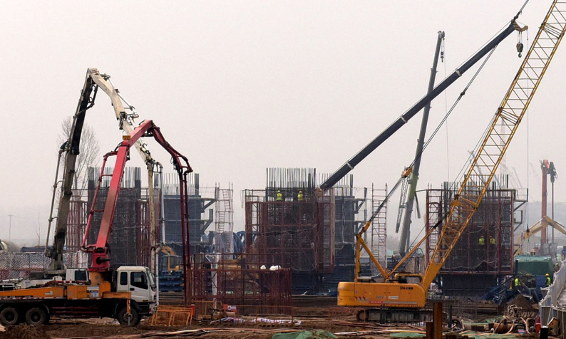 圖為3月3日，施工中的鄭濟高鐵鄭州黃河特大橋。（新華社記者 朱祥 攝）
