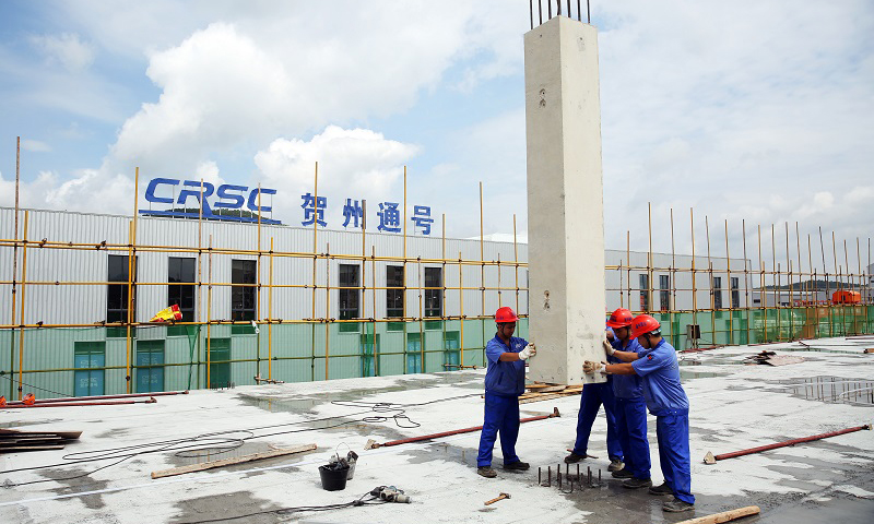 工業化、機械化的施工方式，大大降低了建筑工人的勞動強度，提升了施工效率。