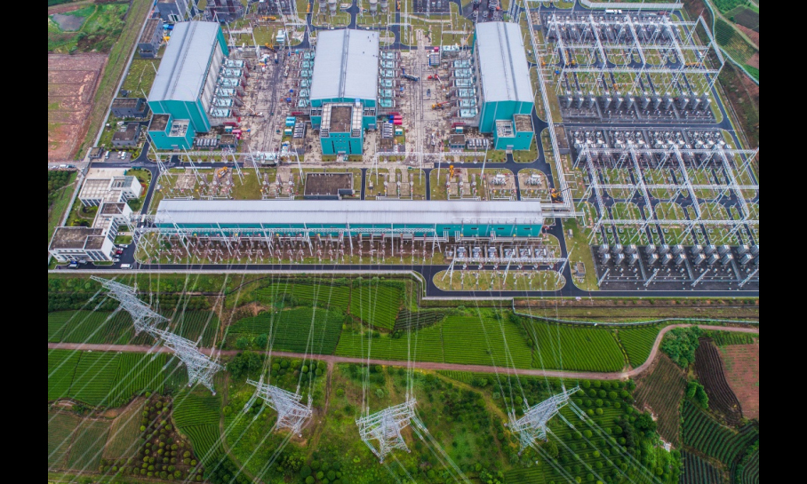 5月8日無人機拍攝的四川溪洛渡左岸-浙江金華±800千伏特高壓直流輸電工程金華換流站。（新華社記者 徐昱 攝）