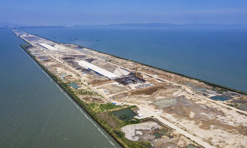 近日，中交集團所屬中交三航局承建的國內在建最長湖底隧道——蘇錫常南部高速公路常州至無錫段項目關鍵控制性工程太湖隧道全線貫通。