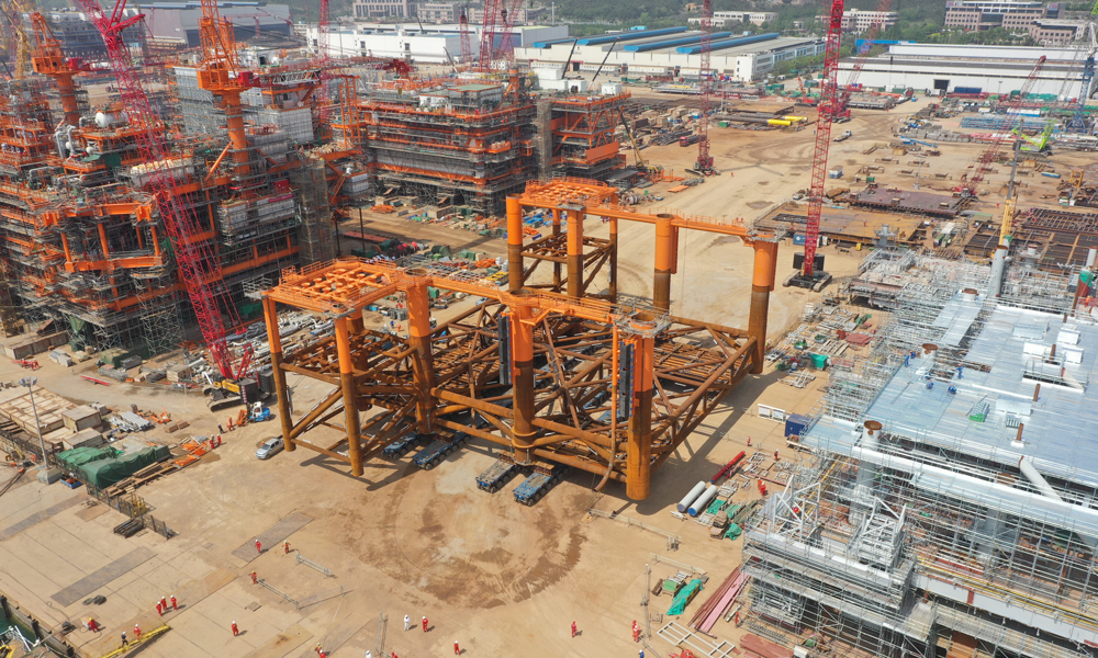 目前，亞洲首座生產與岸電共建平臺——埕北油田調整/曹妃甸21-3油田開發項目建設正在有序推進中。埕北油田是我國海上第一個現代化油田、我國第一個對外合作油田，由A平臺、B平臺和原油儲罐平臺組成。正在建設的C平臺，是時隔36年后，該油田新添的第3座中心平臺。