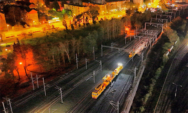 由中國(guó)鐵建電氣化局承建的匈塞鐵路諾蘇段，線路全長(zhǎng)108.1公里，為客貨共線雙線鐵路，是匈塞鐵路的重要組成部分，也是國(guó)家共建“一帶一路”倡議的重點(diǎn)項(xiàng)目。建成后，匈塞鐵路諾蘇段的建成將極大改善沿線居民出行條件，促進(jìn)地方經(jīng)濟(jì)不斷發(fā)展，加強(qiáng)匈塞兩國(guó)互聯(lián)互通、經(jīng)貿(mào)合作具有重要意義。