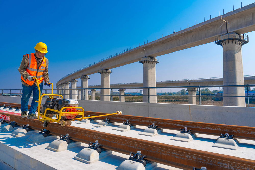 阜淮高鐵是皖北地區城際鐵路網的重要組成部分，建成后將結束安徽省亳州市蒙城縣和利辛縣不通高鐵的歷史，對促進區域經濟協調發展具有重要意義。