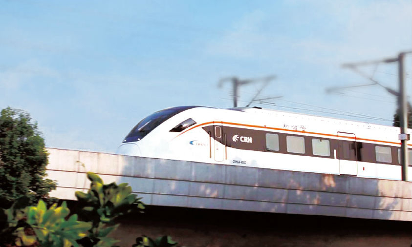 全球首次實現高鐵自動駕駛的城際鐵路列控系統（CTCS-2+ATO），裝備于時速160公里以上的城際鐵路，滿足城市間高速度、高密度、公交化運營需求，大大提高了運營效率，在廣東莞惠城際投入商業運用。圖為廣東莞惠城際鐵路。