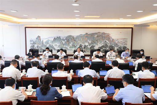 永遠跟黨走 奮進新征程</p>


<p>把偉大建黨精神繼承下去發(fā)揚光大